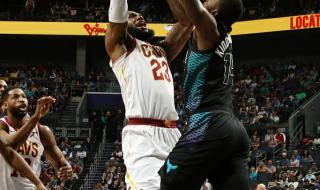 为祖国喝彩让梦想起飞的开场白 为我们的今天喝彩