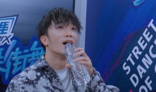 当你女朋友问我们说好的幸福呢改怎么回答 说好的幸福呢钢琴曲